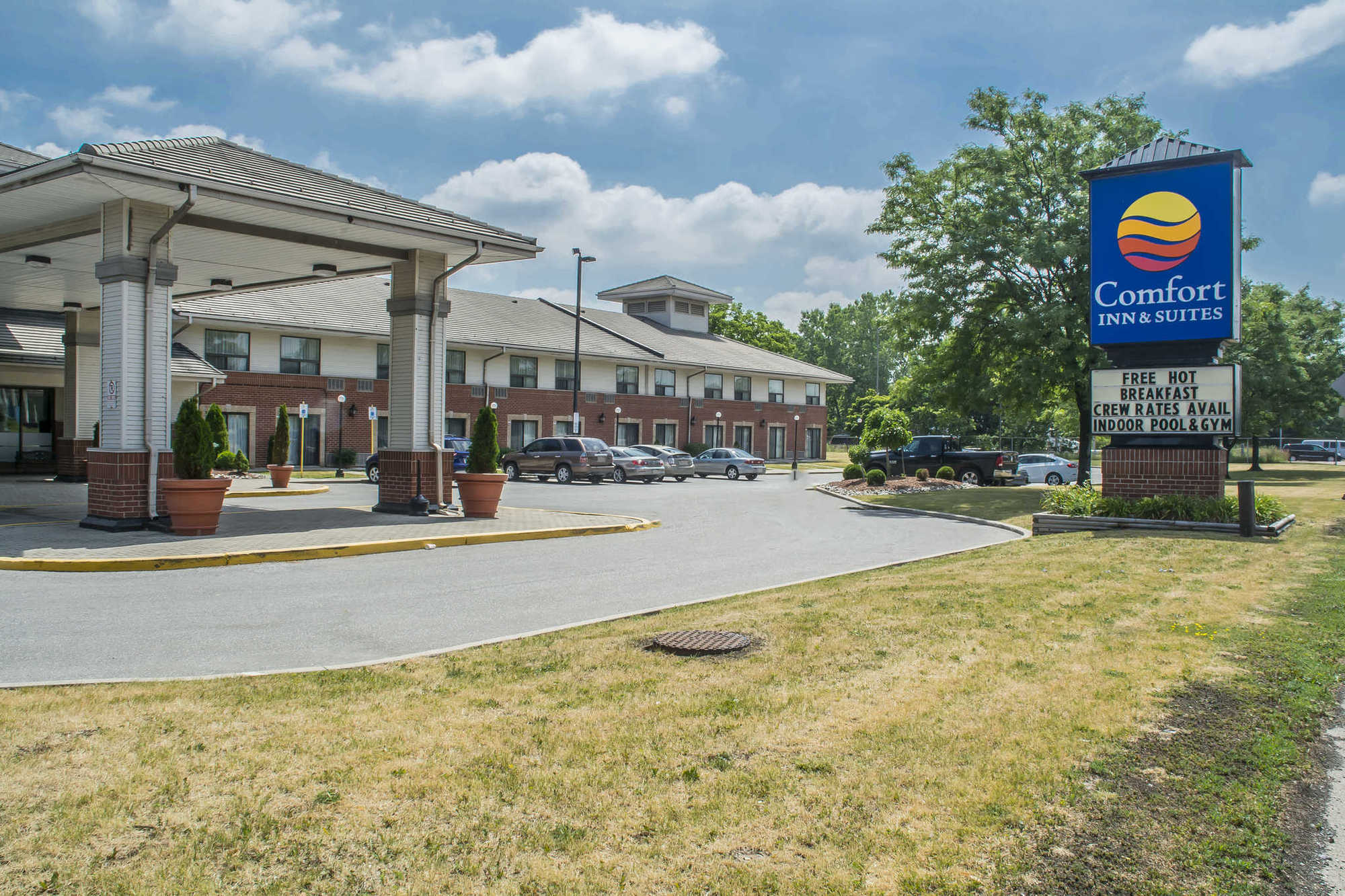 Comfort Inn & Suites Ambassador Bridge Windsor Ngoại thất bức ảnh
