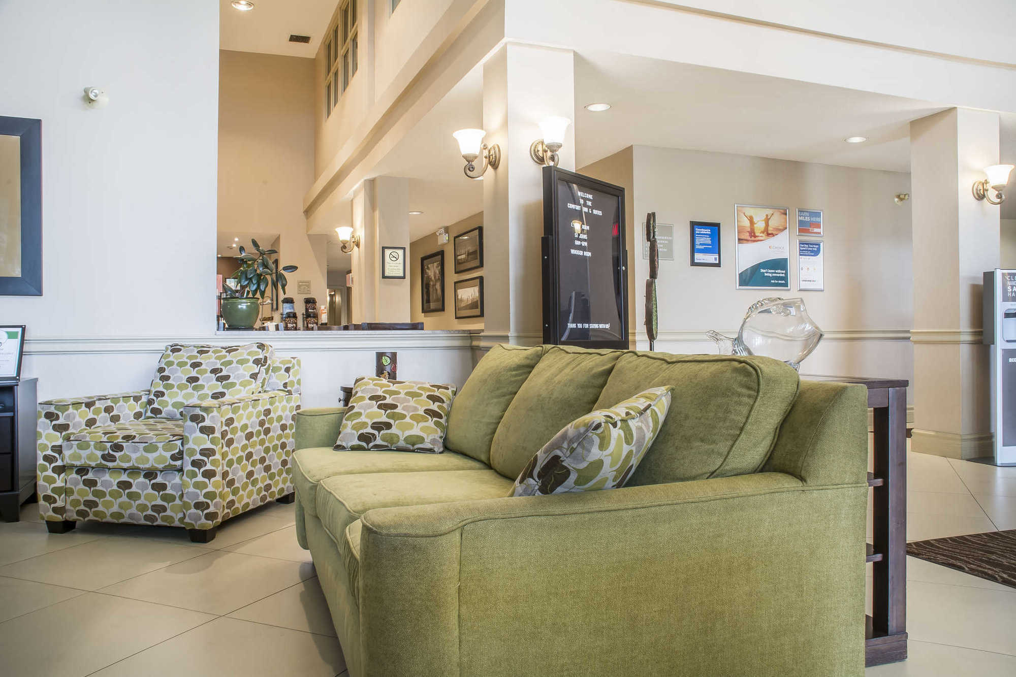 Comfort Inn & Suites Ambassador Bridge Windsor Nội địa bức ảnh