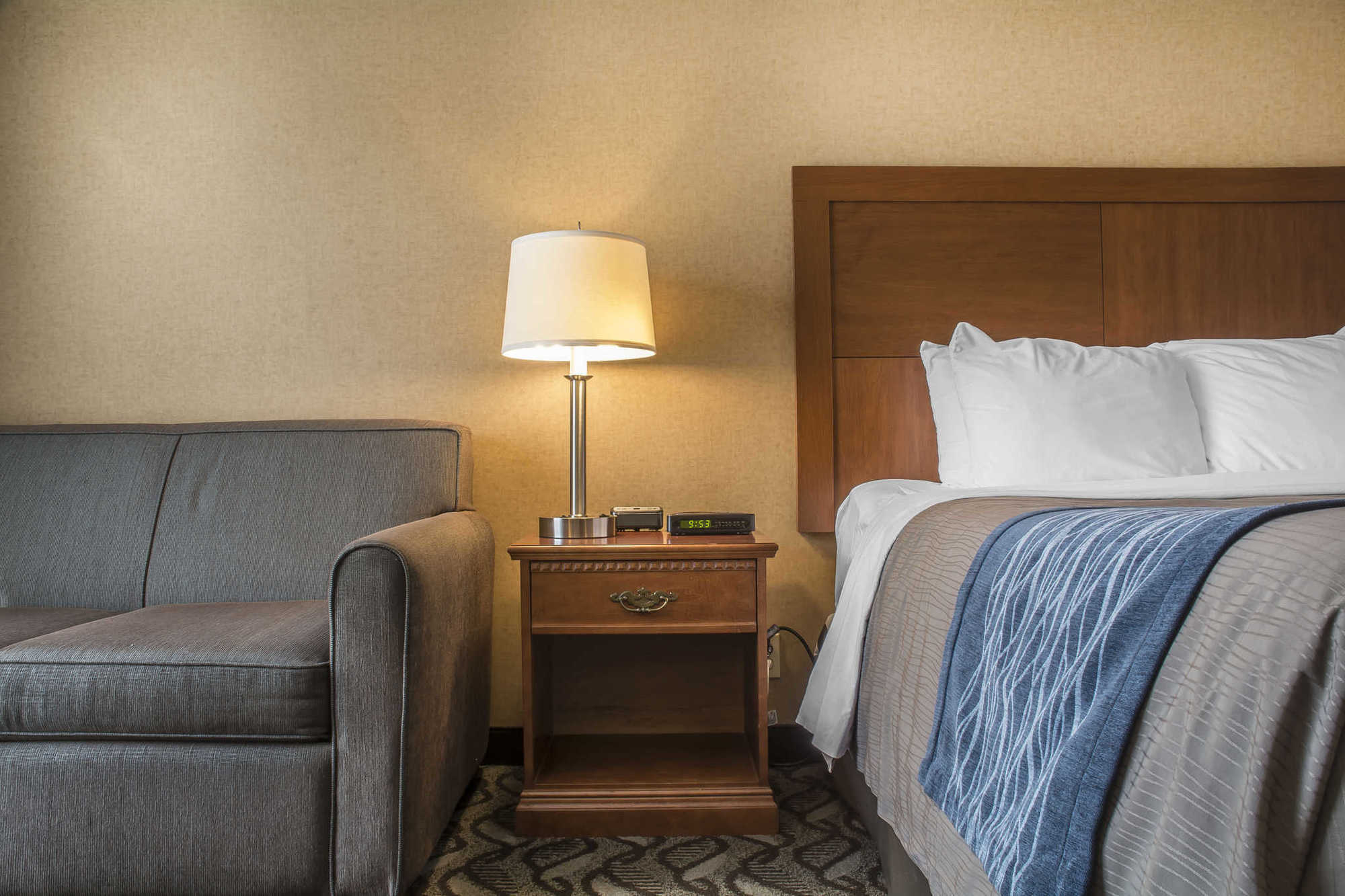 Comfort Inn & Suites Ambassador Bridge Windsor Phòng bức ảnh